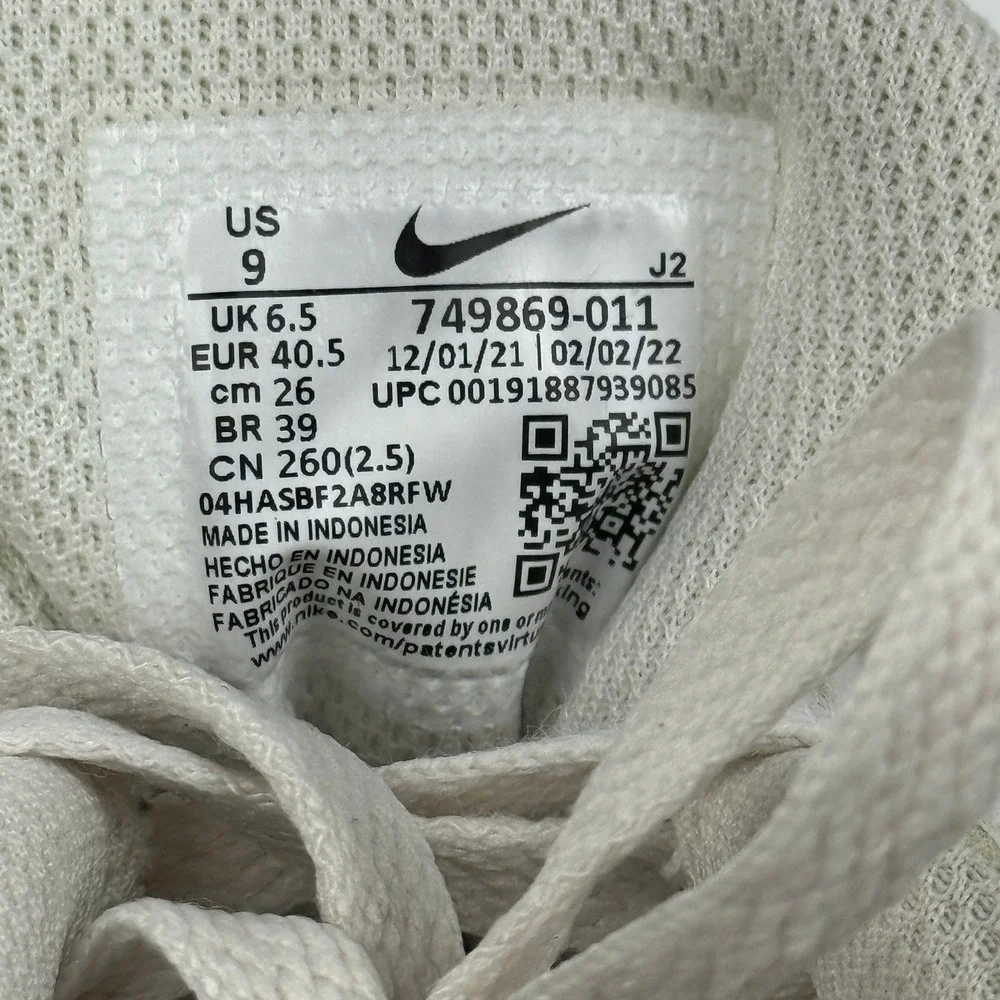 Nike MD Runner 2 Women's Sneakers Athletic Shoes‎ Running Size 9 Ivory White